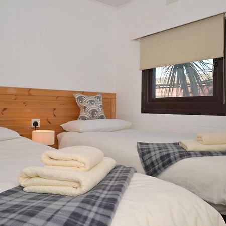 Lodge Cabin With Fabulous Views - Farm Holiday Stranraer Exteriör bild