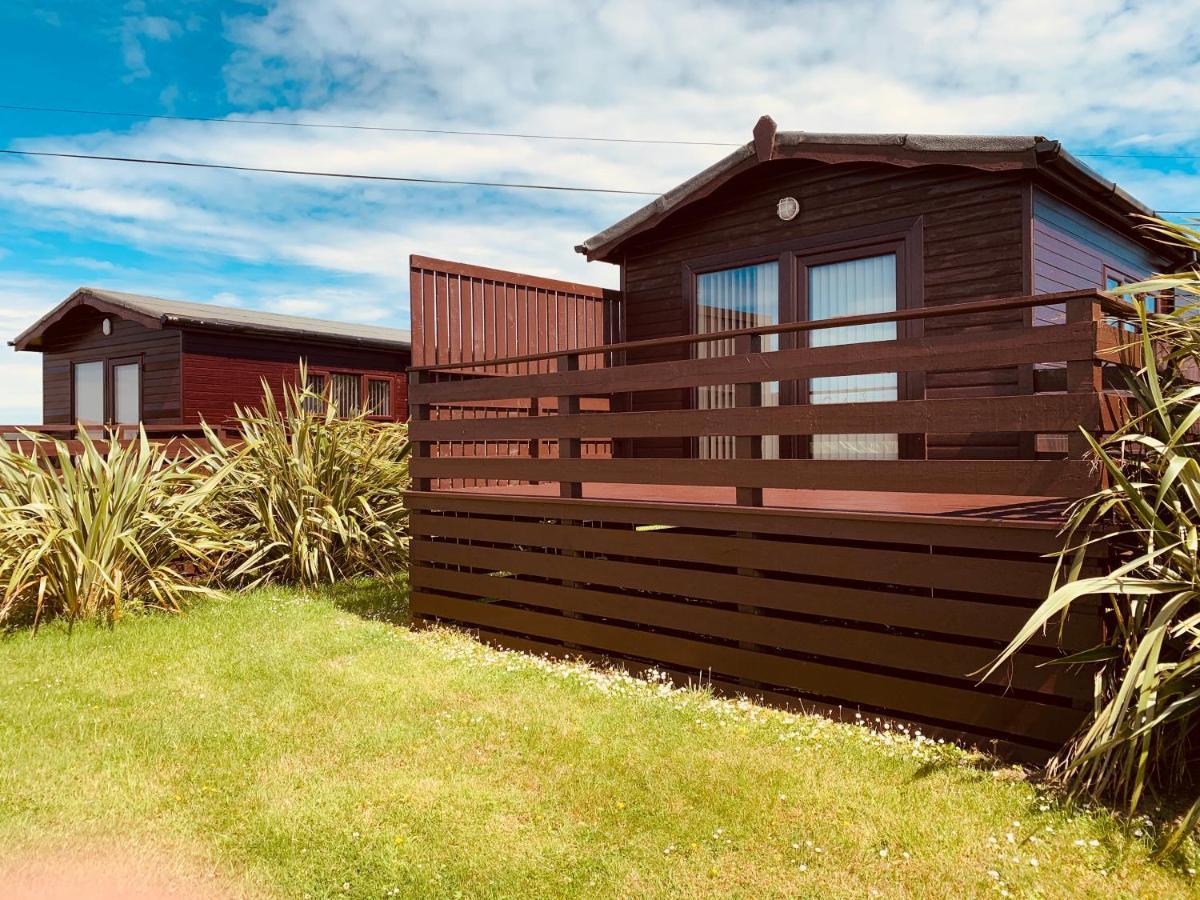 Lodge Cabin With Fabulous Views - Farm Holiday Stranraer Exteriör bild