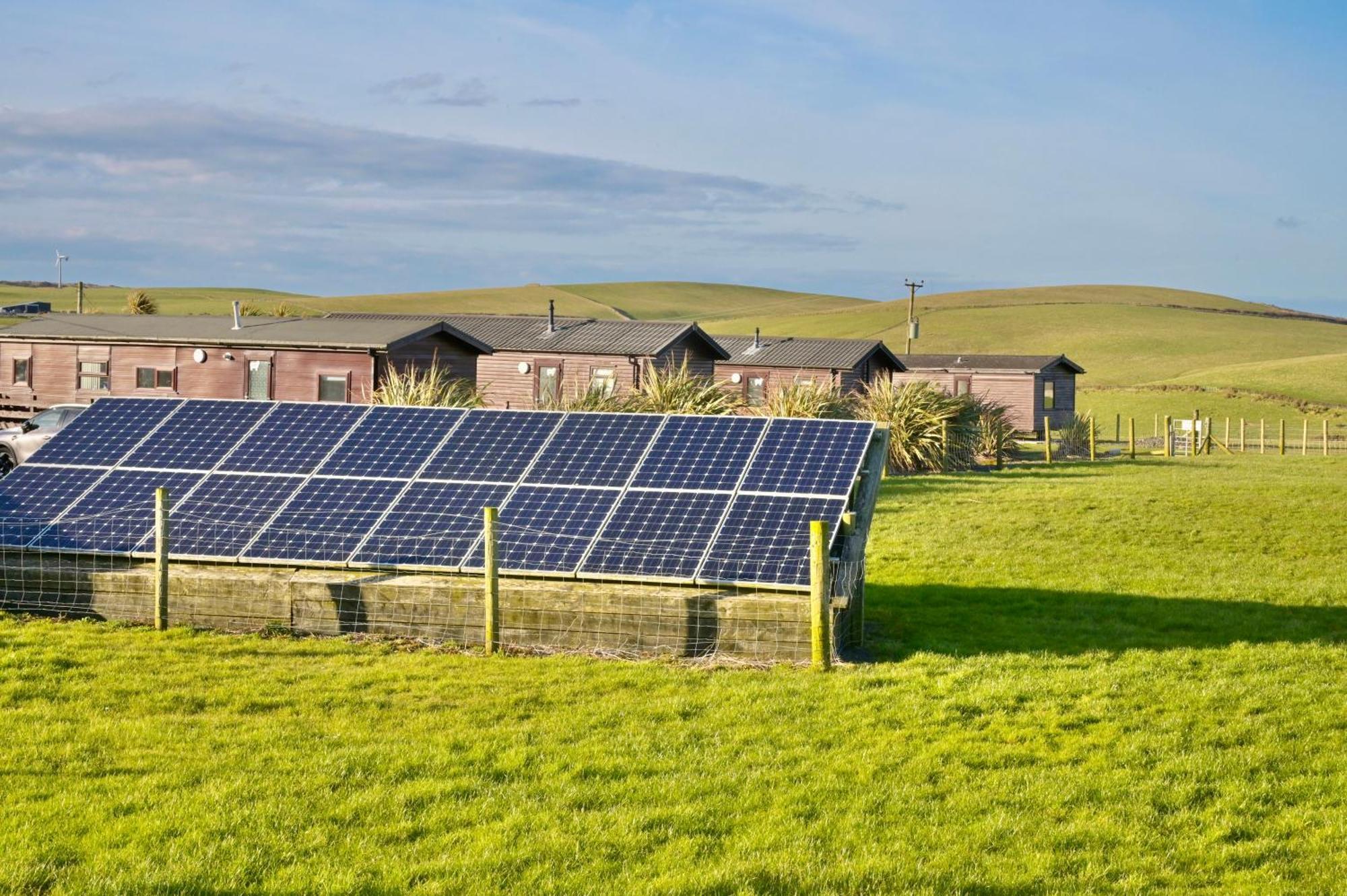 Lodge Cabin With Fabulous Views - Farm Holiday Stranraer Exteriör bild